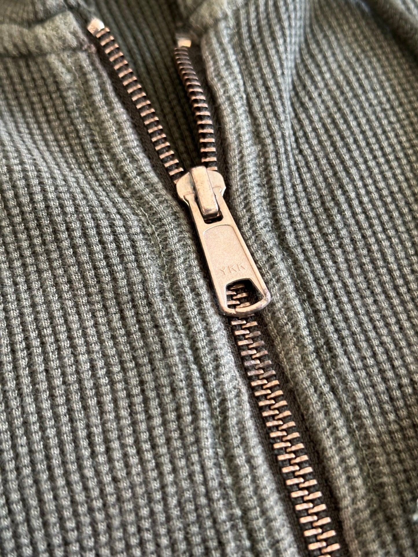 WAFFLE KNIT ZIP UP (PINE)